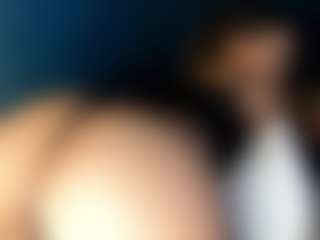 angie-leonn's Live Sex Cam Show