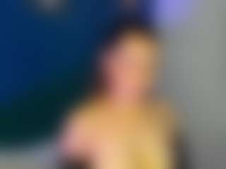 angie-leonn's Live Sex Cam Show