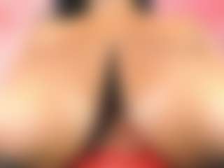 Live cam show with AriaGreenn - Pov on SpunkLive