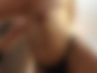 EdenJackiewicz's Live Sex Cam Show