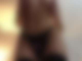 Live cam show with EdenJackiewicz - Role Play on Milfs Live