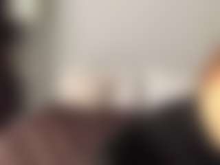 Live cam show with EdenJackiewicz - Oil on nudelive.tv