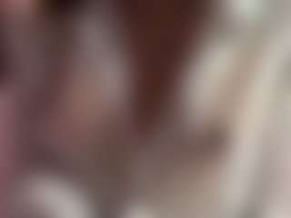 EdenJackiewicz's Live Sex Cam Show