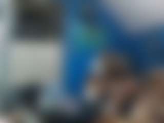 Live cam show with leticiafox77 - English on Lustler