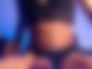Spettacolo in cam dal vivo con lilithnyx06 - Tease su Camsoda