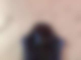 Live cam show with amannemisa - Hairy Pussy on Dare Cams