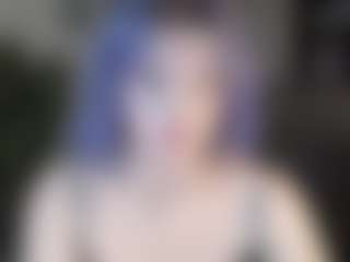 Live cam show with Eli's a succubus - Neon Hair on CamClone