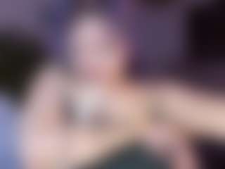 Live cam show with Eli's a succubus - Italian on StripNow | colombia