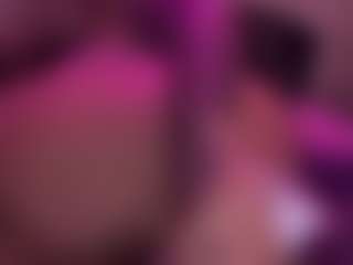 Live cam show with Avery Lee - Butt Plug on slutload