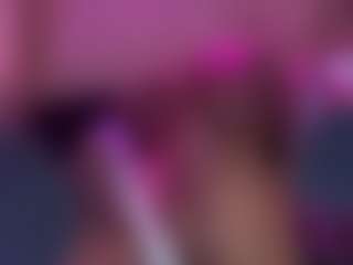 Live cam show with Avery Vale - Solo on https://playwithruby.com