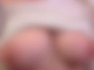 Live cam show with BabyMlem - Moaning on CamwithHer
