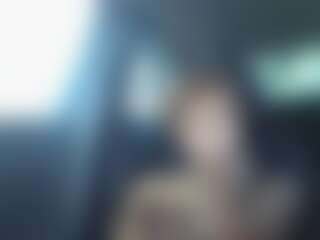 Live cam show with brainiacbimbo - Spinner on SquirtSoMuch