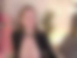 Live cam show with EmmaBloomm - Foot Fetish Brown Hair on Free Soda