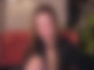 Live cam show with EmmaBloomm - Green Eyes on Camsoda