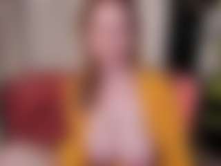 Live cam show with EmmaBloomm - Butt Plug on Gym Cam Girls