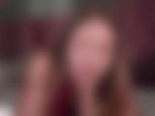 Live cam show with friendlyfiree - Fingering on madthumbs