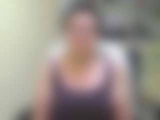 EmilyL0ve's Live Sex Cam Show