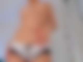 FloraAmber's Live Sex Cam Show