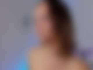 Live cam show with FloraAmber - Thong on fapnchat