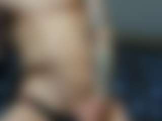 Live cam show with JamesInked - Cock Rating on CamwithHer