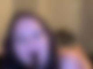 itsmeeeg's Live Sex Cam Show