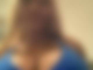 Live cam show with Moriah Mills - Pornstar Big Tits on Milfs Live