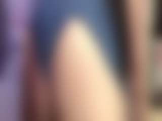 Live cam show with BacksideBrunette - Middle Aged on TastyBlacksLive