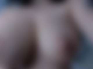 Miariot's Live Sex Cam Show