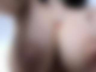 Miariot's Live Sex Cam Show