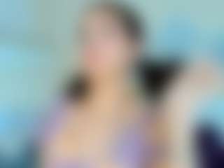 Live cam show with Kate Martinez - Squirt on wildcum.com