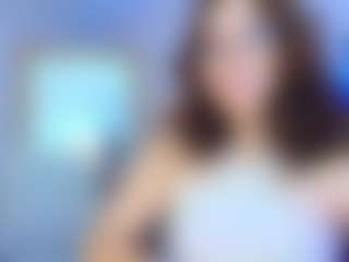 Live cam show with Kate Martinez - Ass Bouncing on dropp.cam