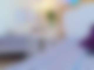 Live cam show with Kate Martinez - Glasses on Pornisteam.com