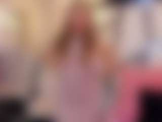 Live cam show with MerilandHH - Dildo on Camsoda