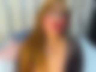 Live cam show with MerilandHH - MILF on Sex Cam Show
