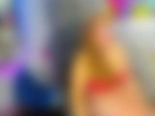 Live cam show with MerilandHH - Shaved Pussy Mature on Soda Cam