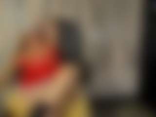 Live cam show with MerilandHH - Mature on Dolls Live