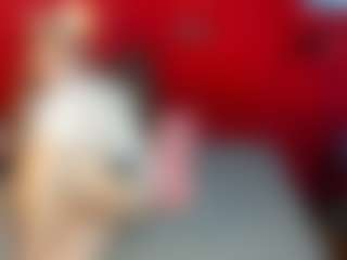 MerilandHH MILF webcam performer live streaming