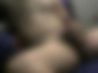 3LEGSSS's Live Sex Cam Show