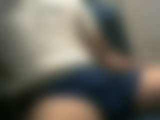 3LEGSSS's Live Sex Cam Show