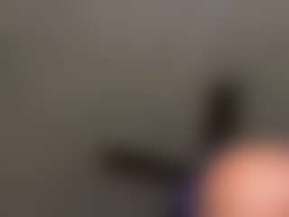 FarafinaButta2121's Live Sex Cam Show