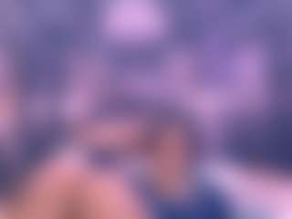 Chazzy MILF webcam performer live streaming