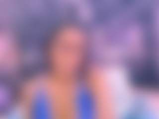 Chazzy MILF webcam performer live streaming