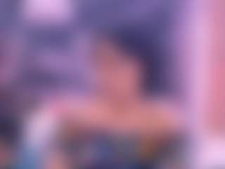 Chazzy MILF webcam performer live streaming