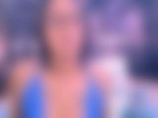 Chazzy MILF webcam performer live streaming