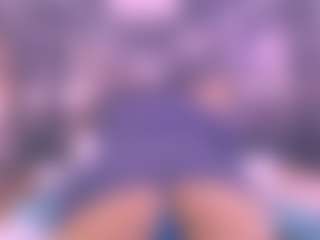 Chanel MILF webcam performer live streaming