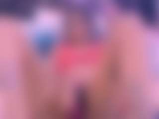 Chanel MILF webcam performer live streaming