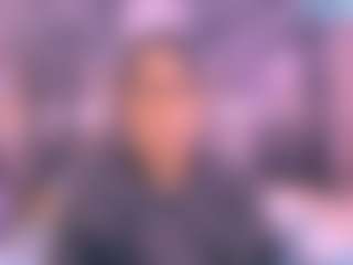 Chanel MILF webcam performer live streaming