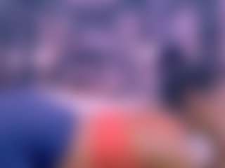 Siaran langsung penampil webcam MILF Chanel