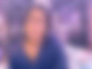 Chanel MILF webcam performer live streaming