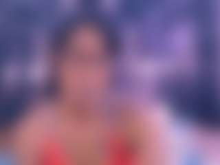 Spettacolo in cam dal vivo con Chanel - MILF Teen (18+) su Camsoda